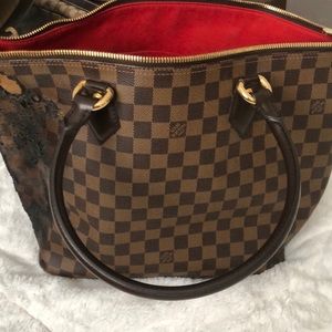Louis Vuitton vintage bag (damaged)